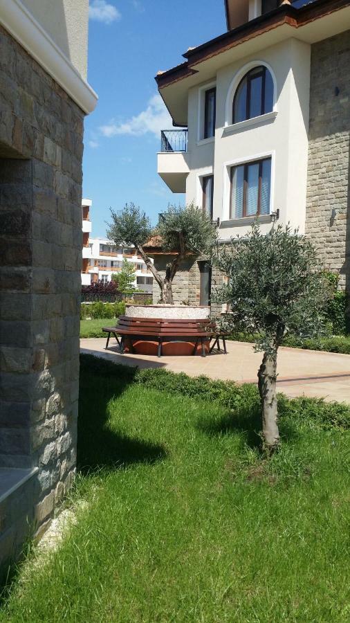 Sarafovo D&V Apartments Бургас Екстериор снимка