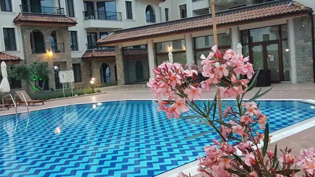 Sarafovo D&V Apartments Бургас Екстериор снимка