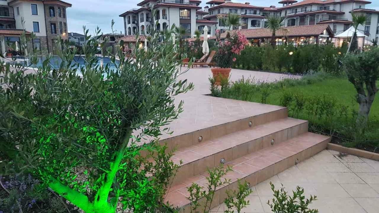 Sarafovo D&V Apartments Бургас Екстериор снимка